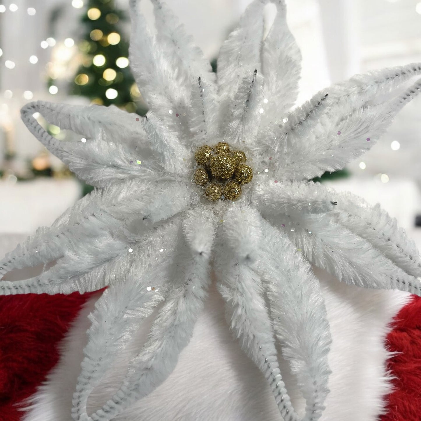 Chenille Poinsettia /white-gold
