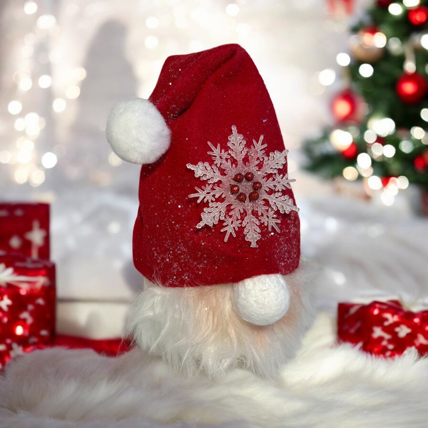 Lars the Christmas Gnome /red